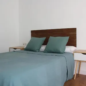 Beautiful Brand New 2 Bedroom Flat With Terrace , Málaga España
